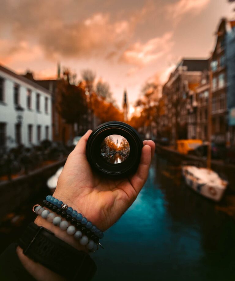 Apple iPhone 11 Pro Max vs. Google Pixel 4 XL: Who Has the Better Camera?